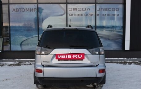 Mitsubishi Outlander III рестайлинг 3, 2011 год, 950 000 рублей, 6 фотография