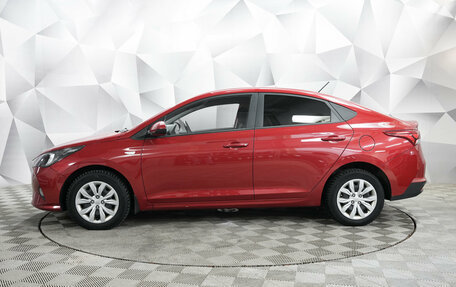 Hyundai Solaris II рестайлинг, 2021 год, 1 749 000 рублей, 2 фотография