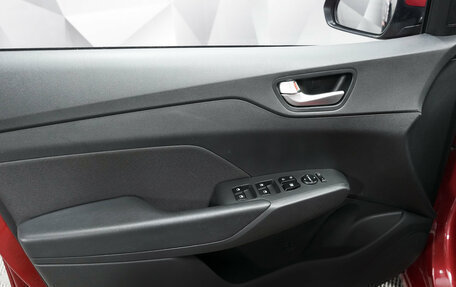 Hyundai Solaris II рестайлинг, 2021 год, 1 749 000 рублей, 16 фотография