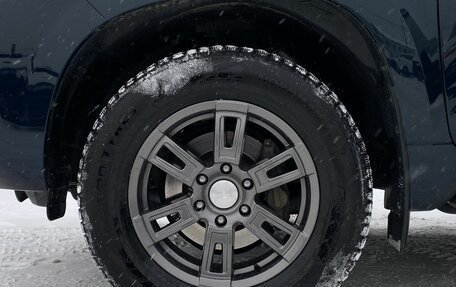 Toyota Land Cruiser Prado 150 рестайлинг 2, 2021 год, 6 499 000 рублей, 9 фотография