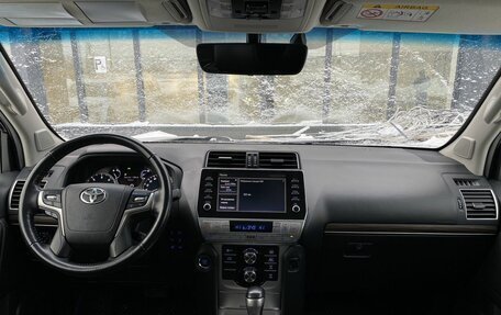 Toyota Land Cruiser Prado 150 рестайлинг 2, 2021 год, 6 499 000 рублей, 11 фотография