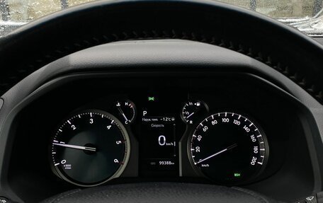 Toyota Land Cruiser Prado 150 рестайлинг 2, 2021 год, 6 499 000 рублей, 30 фотография