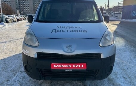 Peugeot Partner II рестайлинг 2, 2013 год, 750 000 рублей, 1 фотография