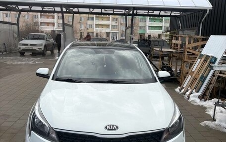 KIA Rio IV, 2020 год, 1 680 000 рублей, 1 фотография