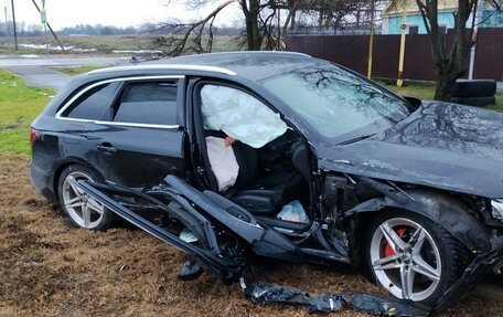 Audi A4, 2019 год, 800 000 рублей, 1 фотография