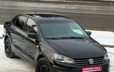 Volkswagen Polo VI (EU Market), 2017 год, 1 090 000 рублей, 1 фотография