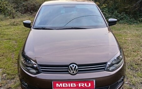 Volkswagen Polo VI (EU Market), 2014 год, 1 120 000 рублей, 1 фотография