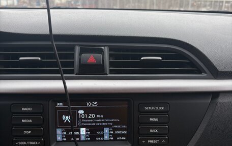 KIA Rio IV, 2019 год, 1 600 000 рублей, 10 фотография