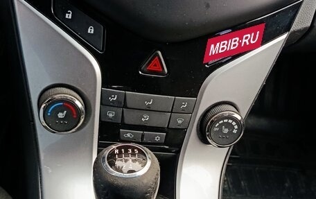 Chevrolet Cruze II, 2013 год, 570 000 рублей, 4 фотография