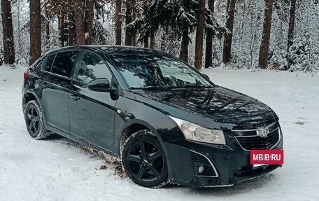 Chevrolet Cruze II, 2013 год, 570 000 рублей, 3 фотография