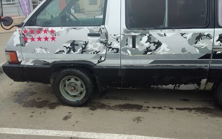 Toyota Town Ace III, 1985 год, 300 000 рублей, 4 фотография