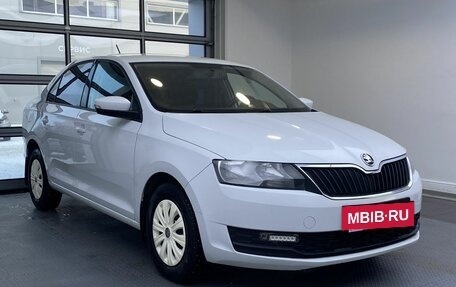 Skoda Rapid I, 2017 год, 949 000 рублей, 3 фотография