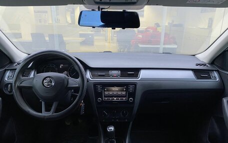 Skoda Rapid I, 2017 год, 949 000 рублей, 17 фотография