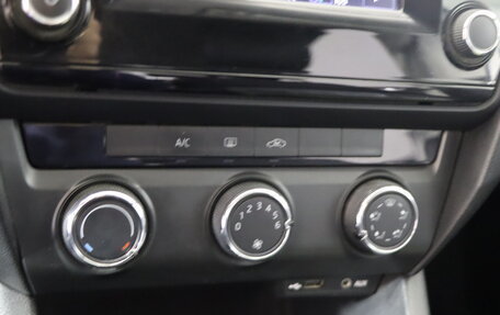 Skoda Octavia, 2013 год, 899 990 рублей, 17 фотография