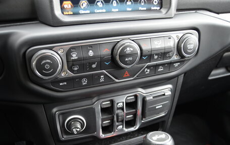 Jeep Wrangler, 2021 год, 4 725 000 рублей, 20 фотография