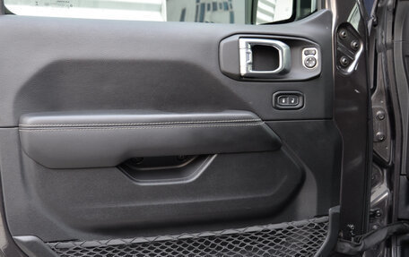 Jeep Wrangler, 2021 год, 4 725 000 рублей, 23 фотография