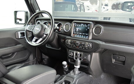 Jeep Wrangler, 2021 год, 4 725 000 рублей, 31 фотография