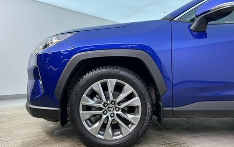 Toyota RAV4, 2021 год, 3 690 000 рублей, 7 фотография