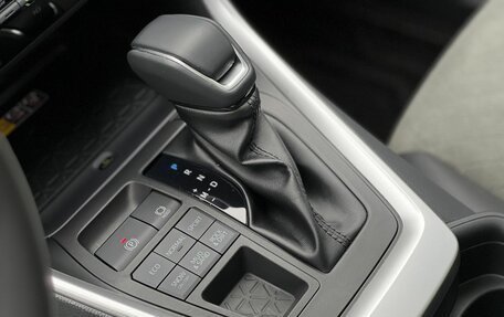 Toyota RAV4, 2025 год, 4 090 000 рублей, 22 фотография