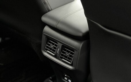 Toyota RAV4, 2025 год, 4 090 000 рублей, 30 фотография