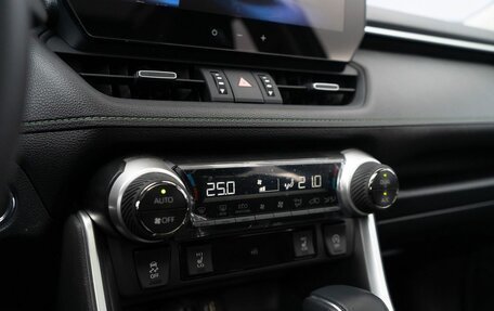 Toyota RAV4, 2025 год, 4 490 000 рублей, 28 фотография