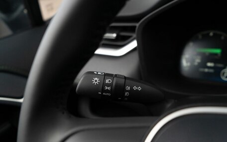 Toyota RAV4, 2025 год, 4 490 000 рублей, 32 фотография