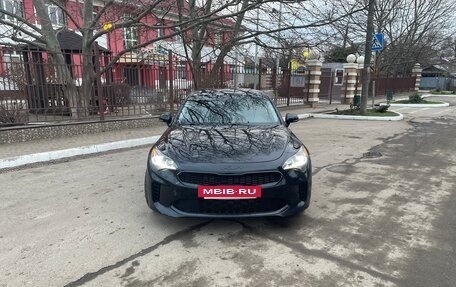 KIA Stinger I, 2019 год, 2 500 000 рублей, 3 фотография