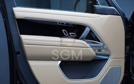 Land Rover Range Rover IV рестайлинг, 2025 год, 29 990 000 рублей, 17 фотография