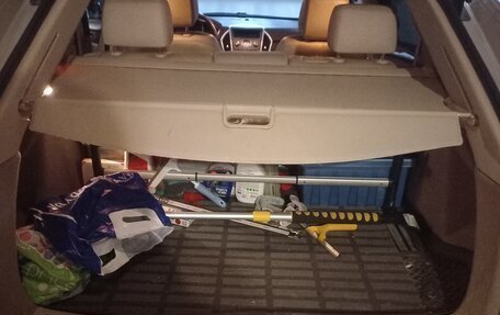 Cadillac SRX II рестайлинг, 2012 год, 1 300 000 рублей, 27 фотография