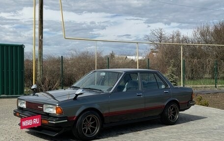 Nissan Bluebird VIII, 1983 год, 890 000 рублей, 2 фотография