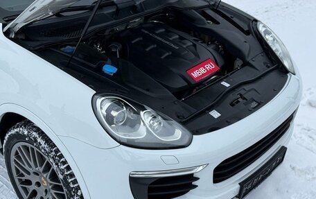 Porsche Cayenne III, 2017 год, 4 390 000 рублей, 23 фотография