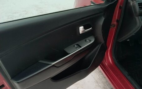 KIA Rio III рестайлинг, 2013 год, 1 200 000 рублей, 15 фотография