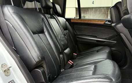 Mercedes-Benz GL-Класс, 2006 год, 1 230 000 рублей, 28 фотография