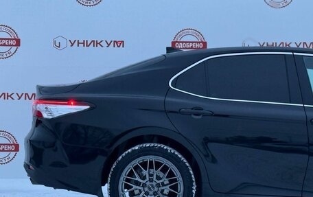 Toyota Camry, 2021 год, 2 579 000 рублей, 14 фотография