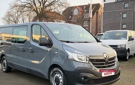 Renault Trafic, 2021 год, 4 350 000 рублей, 4 фотография