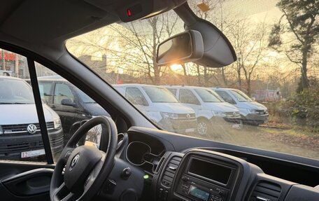 Renault Trafic, 2021 год, 4 350 000 рублей, 9 фотография