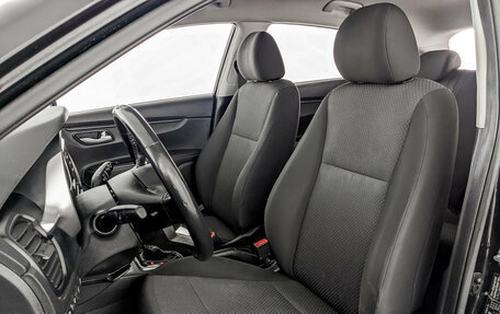 KIA Rio IV, 2021 год, 915 000 рублей, 20 фотография