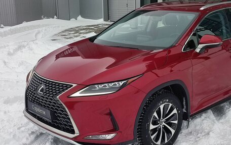 Lexus RX IV рестайлинг, 2021 год, 6 190 000 рублей, 2 фотография