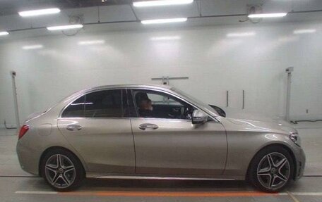 Mercedes-Benz C-Класс, 2019 год, 1 850 000 рублей, 3 фотография