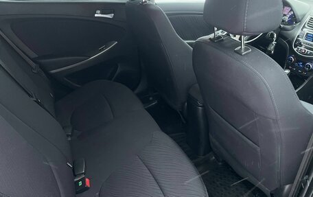 Hyundai Solaris II рестайлинг, 2014 год, 1 099 000 рублей, 33 фотография