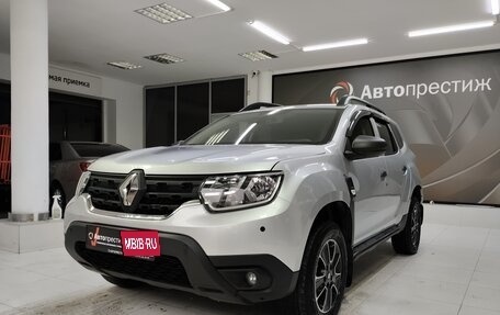 Renault Duster, 2022 год, 1 930 000 рублей, 4 фотография