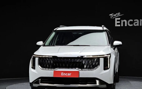 KIA Carnival, 2025 год, 5 900 000 рублей, 2 фотография