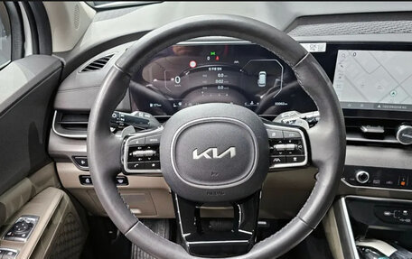 KIA Carnival, 2025 год, 5 900 000 рублей, 9 фотография