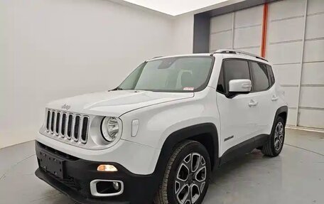 Jeep Renegade I рестайлинг, 2016 год, 1 320 000 рублей, 1 фотография