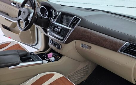 Mercedes-Benz GL-Класс, 2013 год, 3 850 000 рублей, 15 фотография