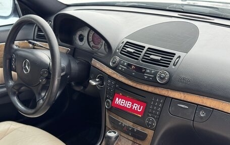 Mercedes-Benz E-Класс, 2008 год, 1 040 000 рублей, 24 фотография