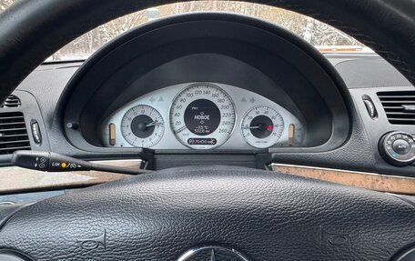 Mercedes-Benz E-Класс, 2008 год, 1 040 000 рублей, 30 фотография