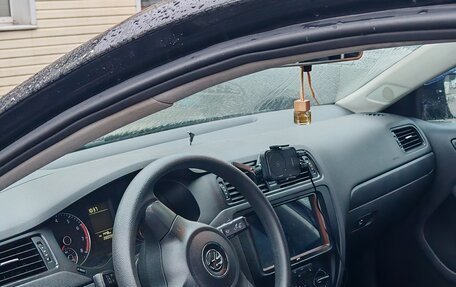 Volkswagen Jetta VI, 2014 год, 910 000 рублей, 5 фотография