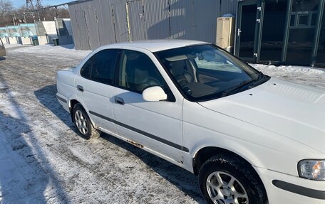 Nissan Sunny B15, 2001 год, 240 000 рублей, 2 фотография