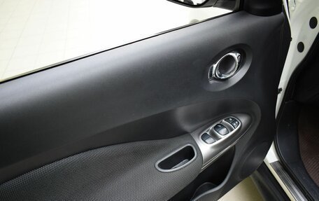 Nissan Juke II, 2012 год, 900 000 рублей, 17 фотография